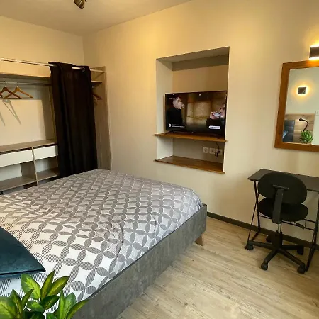 Superbe F3 Meuble , Hyper Centre, Fibre, Ideal Pro Apartment *