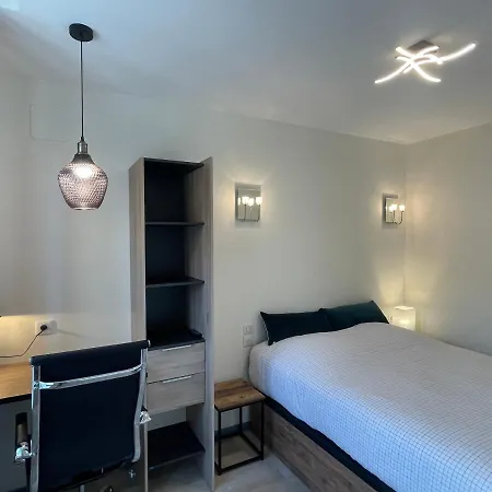 Apartment Superbe F3 Meuble , Hyper Centre, Fibre, Ideal Pro