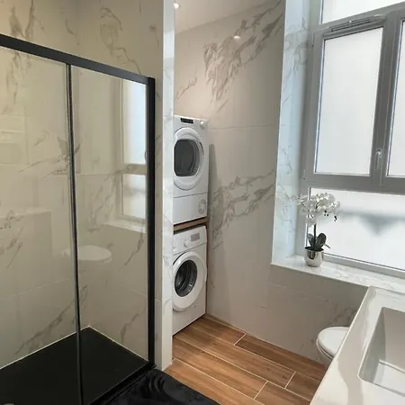 Apartment Superbe F3 Meuble , Hyper Centre, Fibre, Ideal Pro *