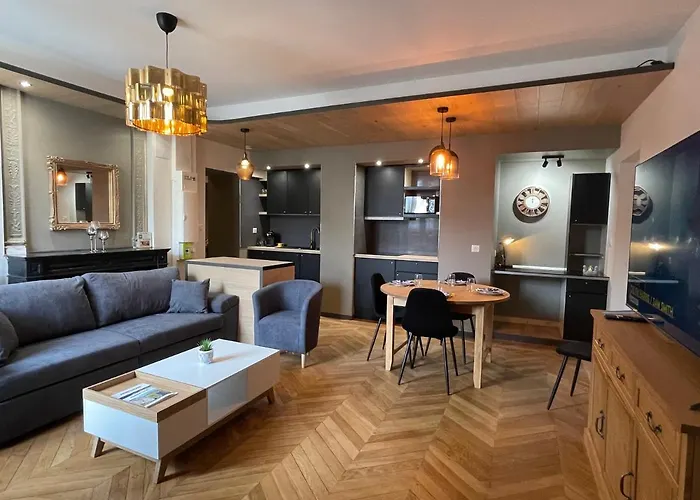 Superbe F3 Meuble , Hyper Centre, Fibre, Ideal Pro * Montlucon